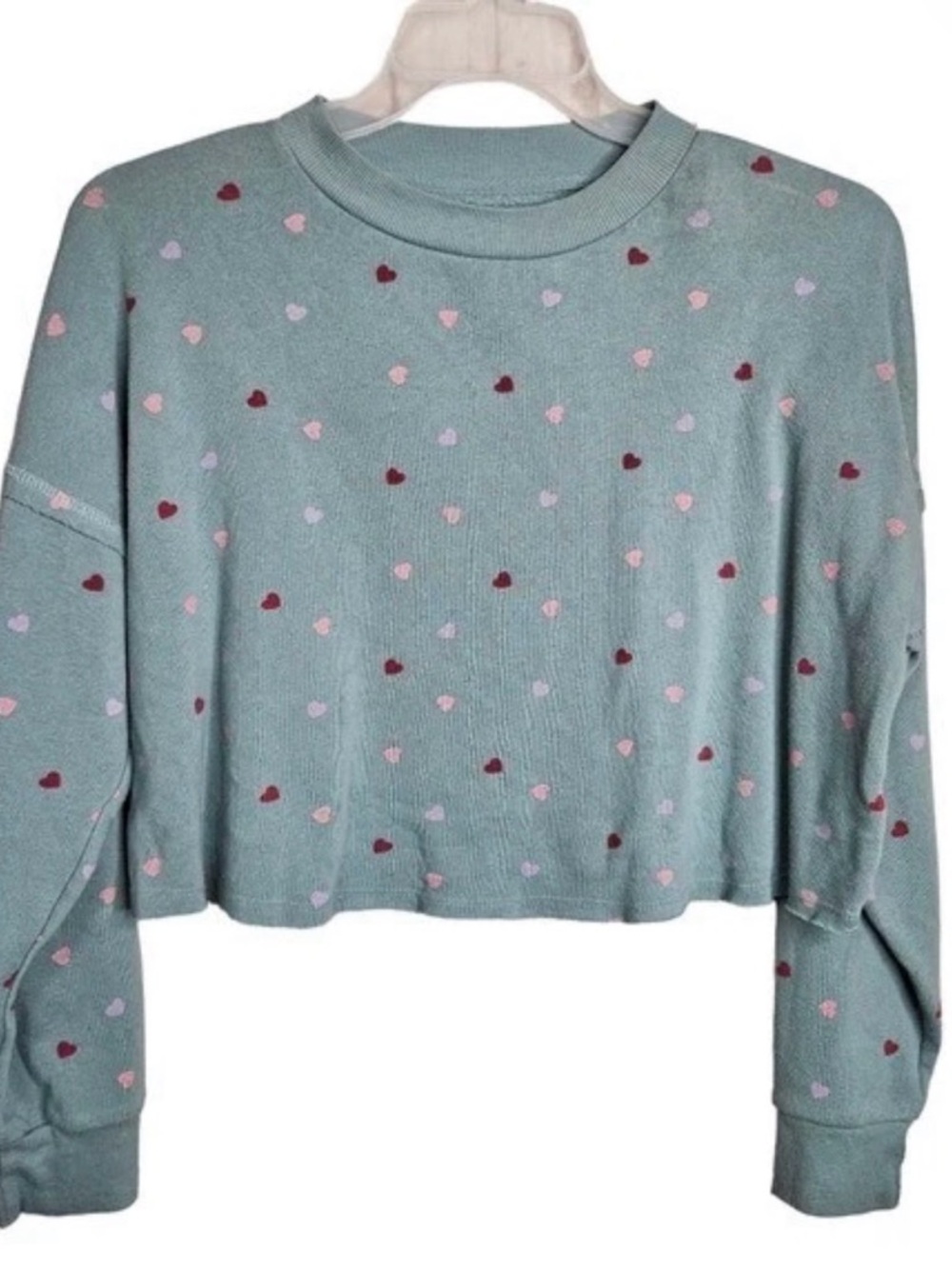Colsie Sage Green Cropped Heart-Print Sweatshirt